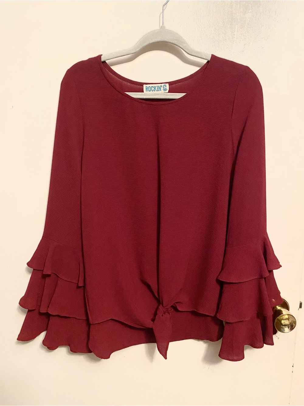 Rockin C Women's Burgundy Ruffle Sleeve Tie-Front Top